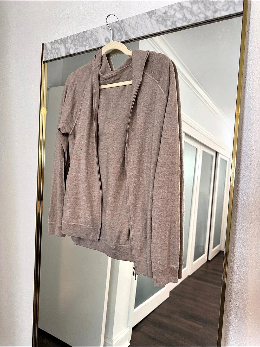 BOGGI zip up Sweater in Brown Size M mens